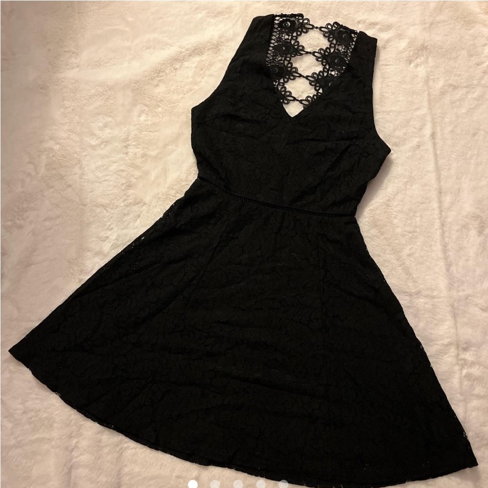 Francesca's black lace dress